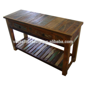 Mesa de madera reciclada